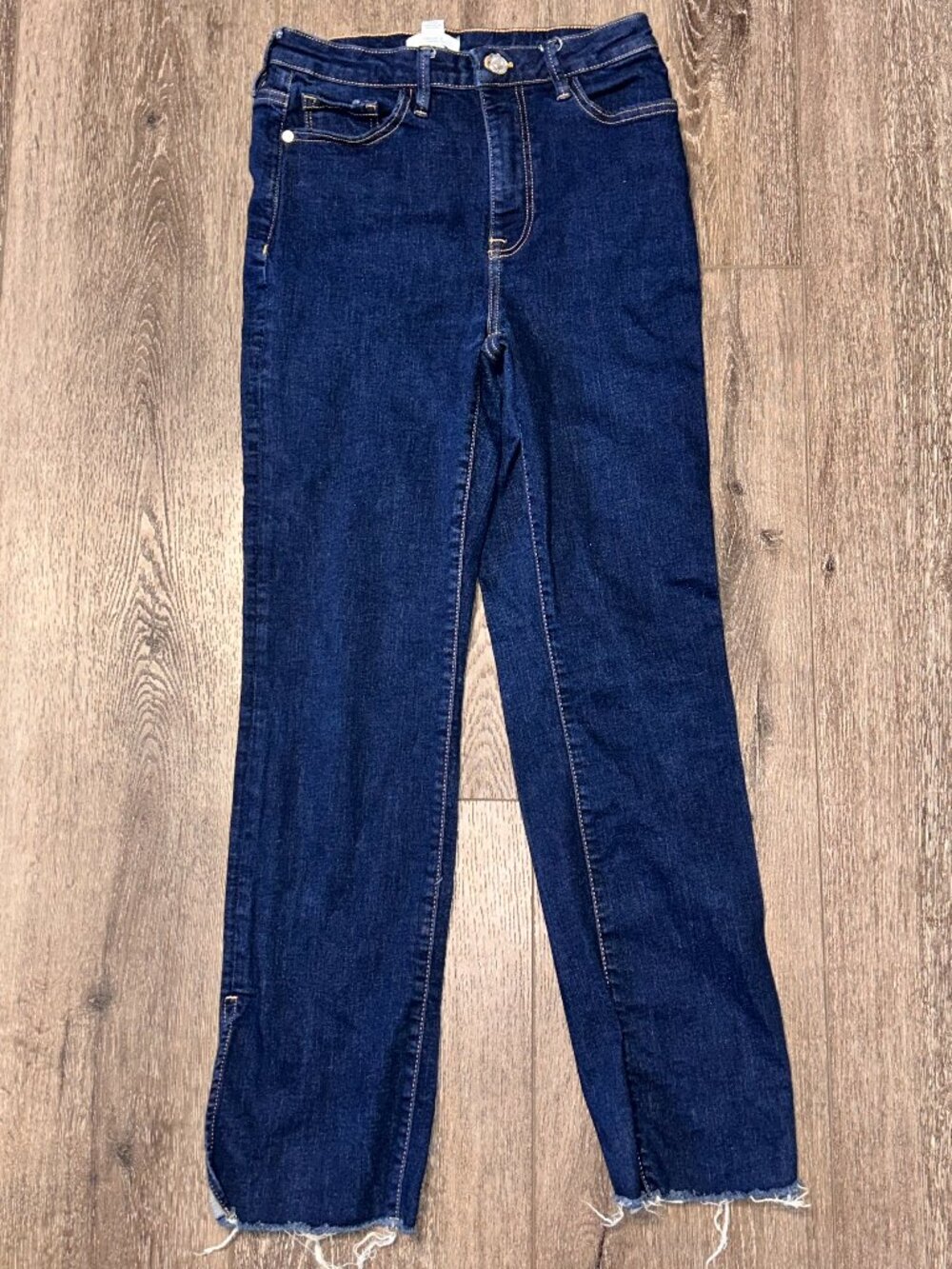 Forever 21 Premium Denim Pants Jeans Dark Wash Blue Womens Size 28 Raw Hem